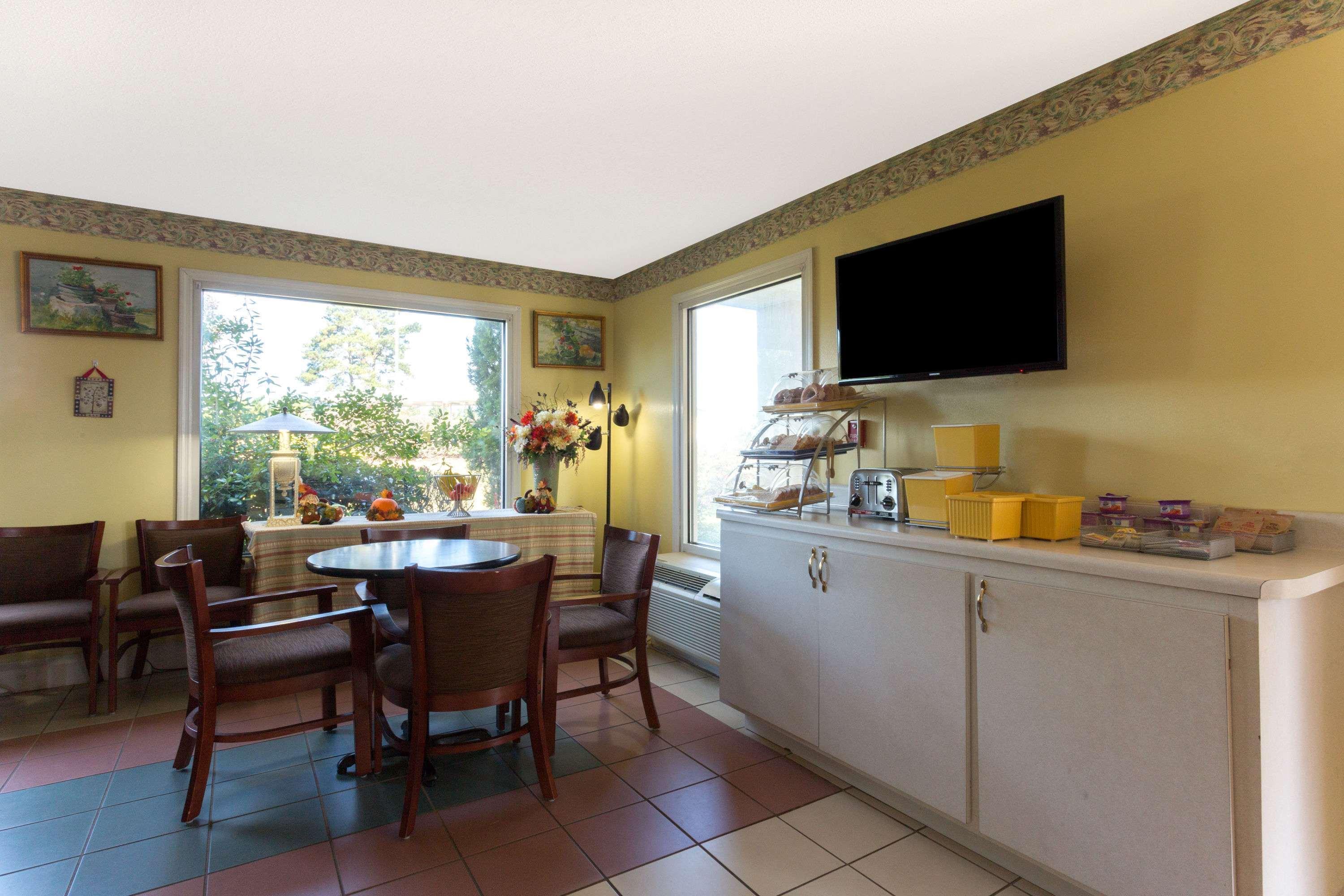 Days Inn Lamont/Monticello Esterno foto